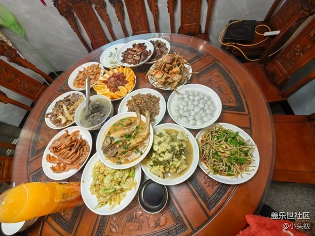 【春肴納?！繄F圓飯