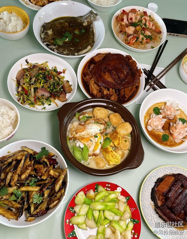 【春肴納?！磕暌癸? title=