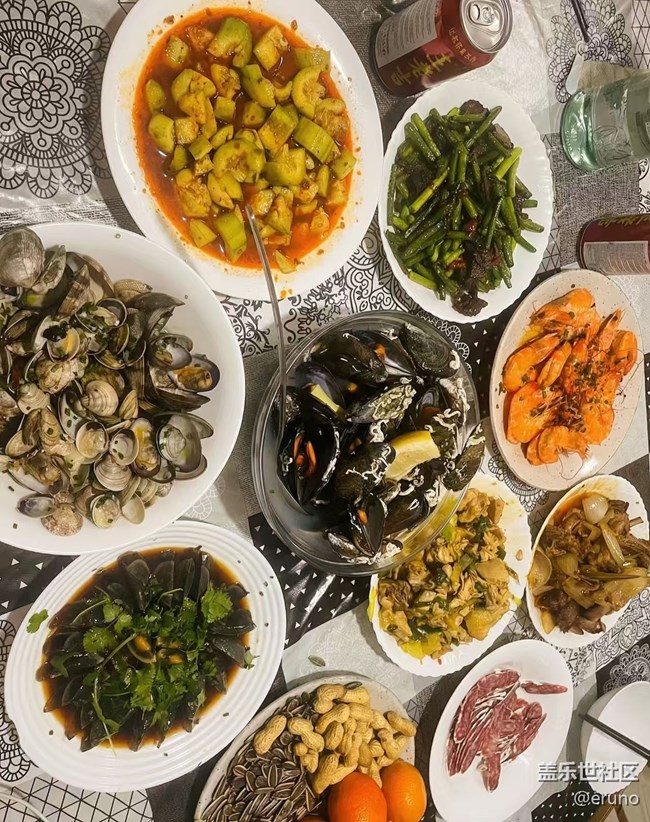 【春肴納?！啃履觑? title=