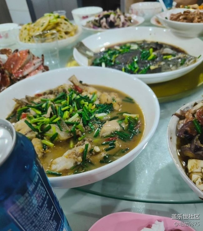 【春肴納?！窟^節(jié)喝酒