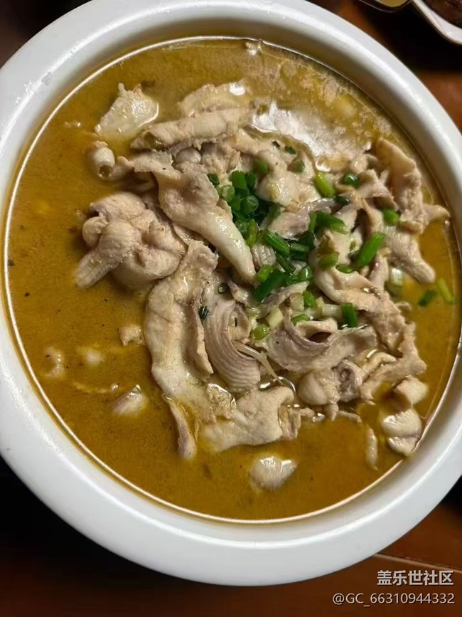 【春肴納?！慷喑? title=