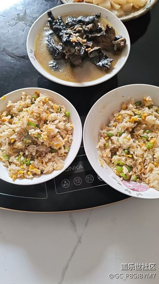 【春肴納?！砍达? title=