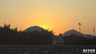 【光影賀新】路上的風景