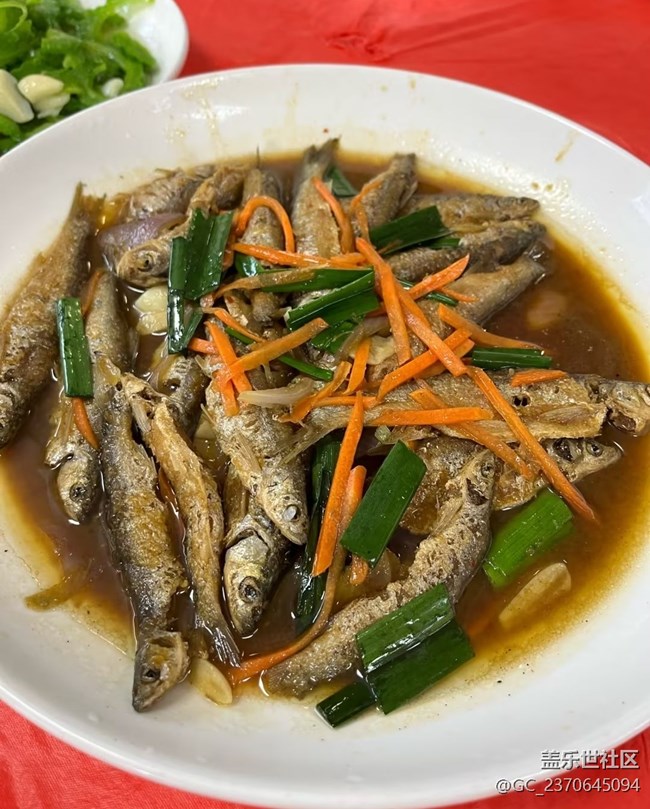 【年食新味】紅燒小溪魚