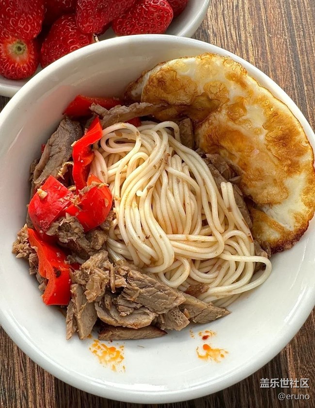 【人間知春味】牛肉拌面