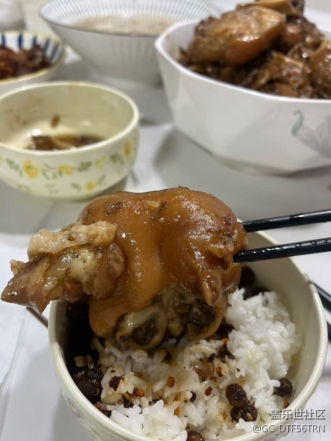 【人間知春味】紅燒豬腳