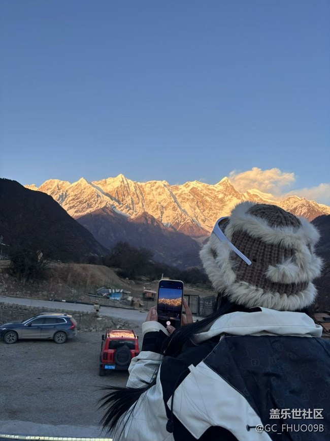 【旅途瞬間志】日照金山