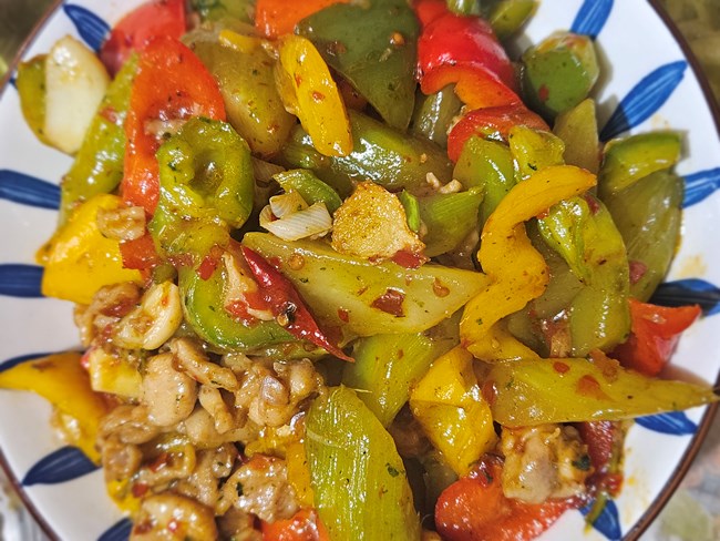 【一口春味】小炒雞腿肉