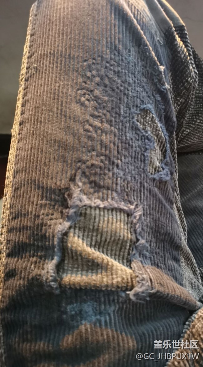 【早春穿搭】上衣和牛仔