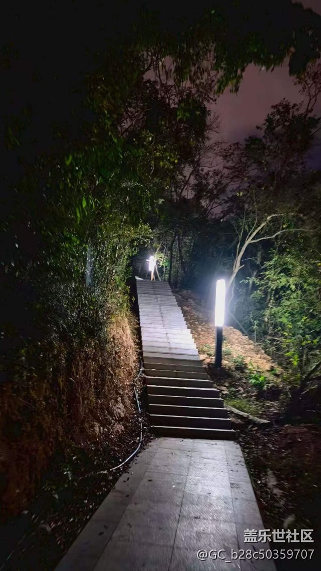 【一人行漫游錄】夜晚爬山