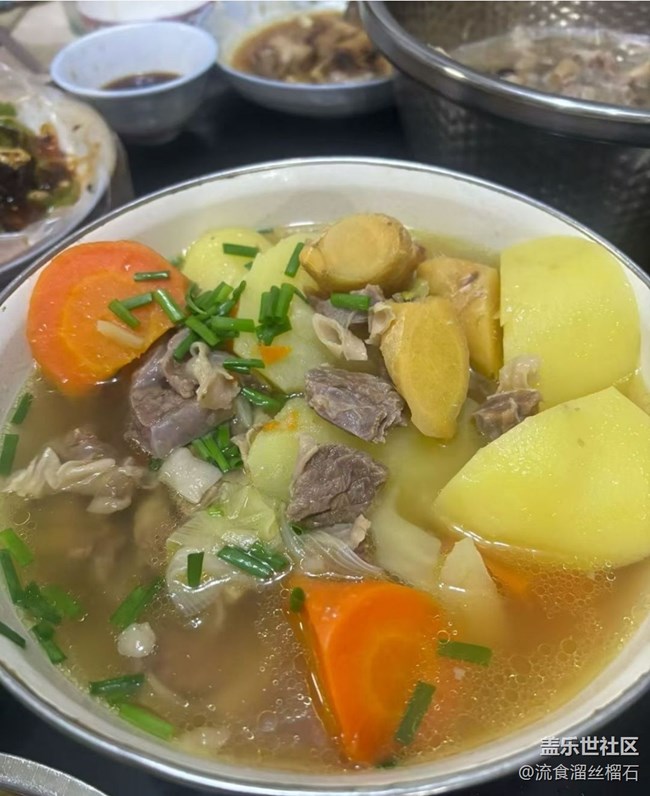 【尋味三月天】燉牛腩