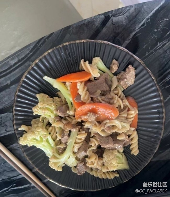 【尋味三月天】牛排意面