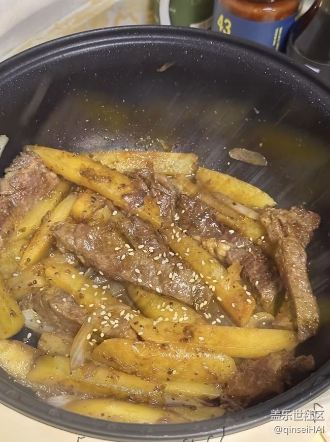 【尋味三月天】黑椒土豆牛排