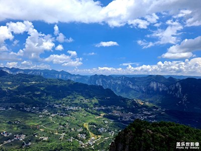 嗯，是恩施！三星老照片