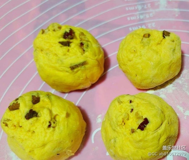 【春味正當時】制作面包