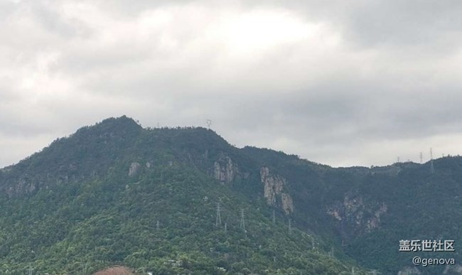 【折疊屏手機里的春天】群山巍峨