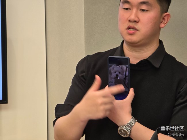 【s26系列新品門店體驗(yàn)】首款防窺屏手機(jī)