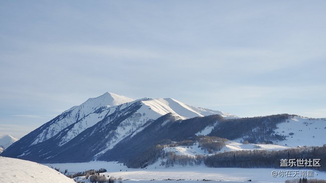 新疆禾木村的日出