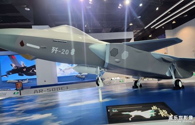 【鏡藏萬(wàn)象】戰(zhàn)斗機(jī)