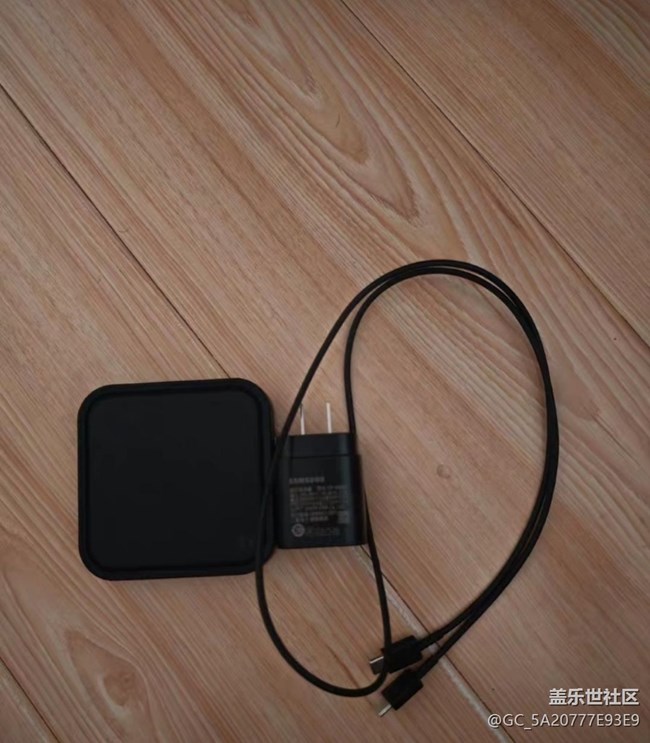 【我的三星產(chǎn)品】無線充電器