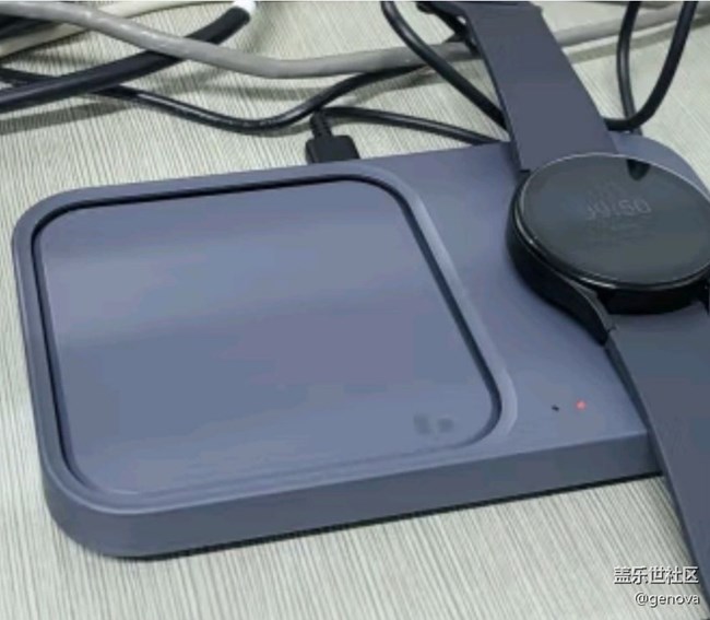 【我的三星產(chǎn)品】二合一充電器