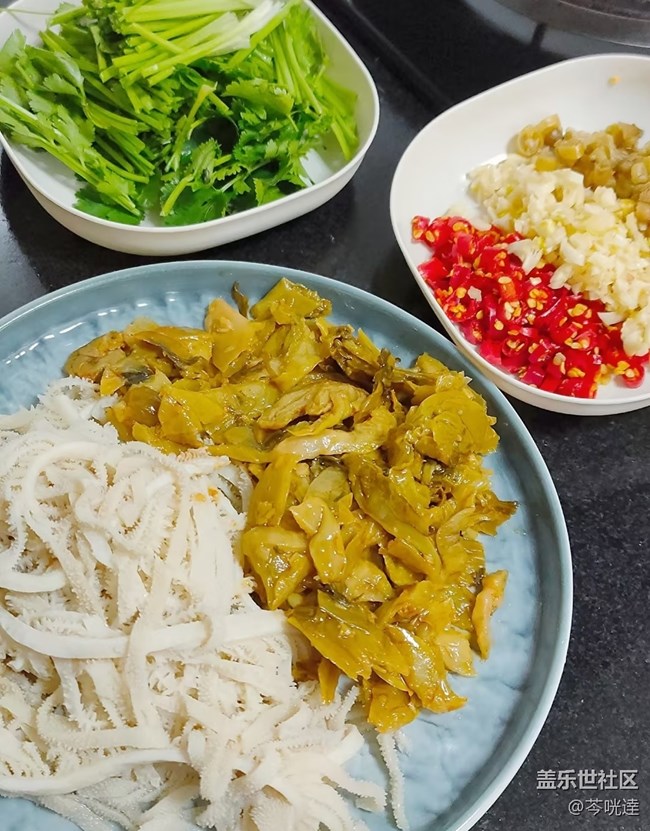 【谷雨食鮮】毛肚炒酸菜
