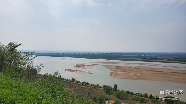 公司團(tuán)建觀看南水北調(diào)穿黃工程