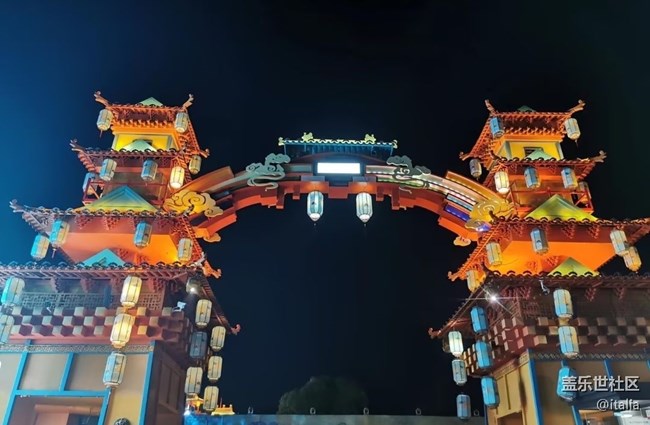 【五一風(fēng)光】長江不夜城