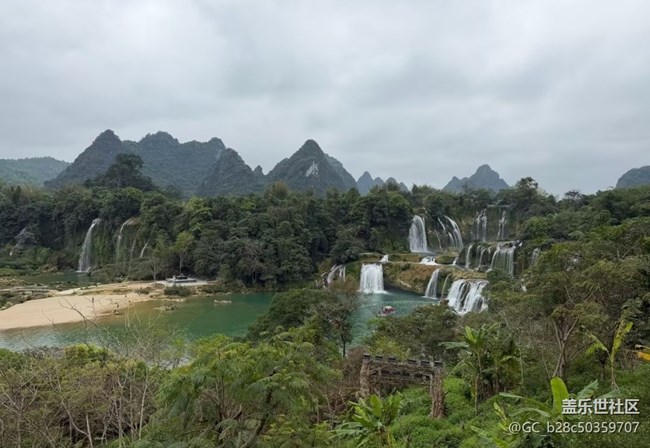 【五一風(fēng)光】德天瀑布