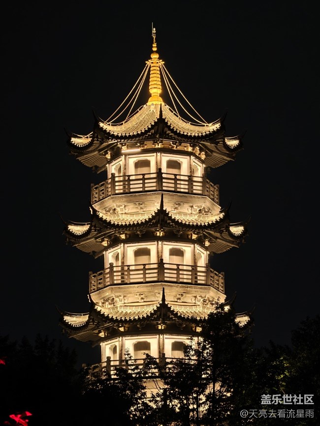 【五一風光】夜游看塔