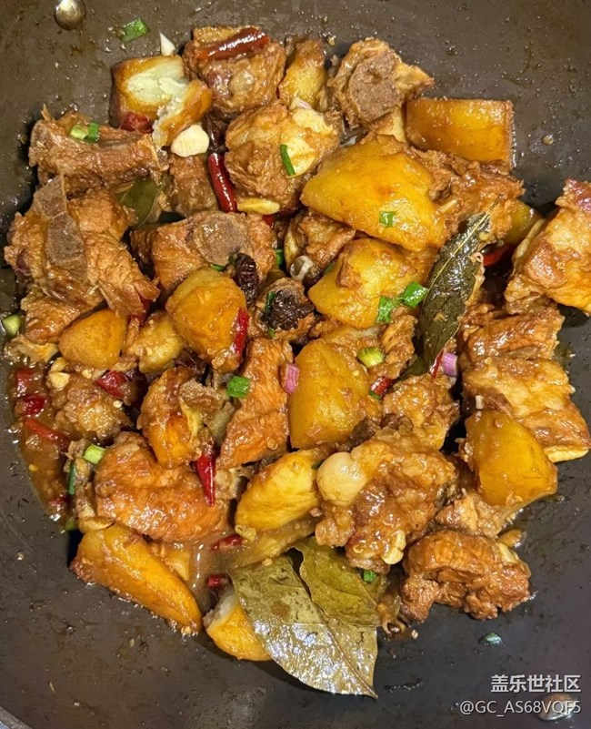 【五一食光】紅燒排骨燉土豆