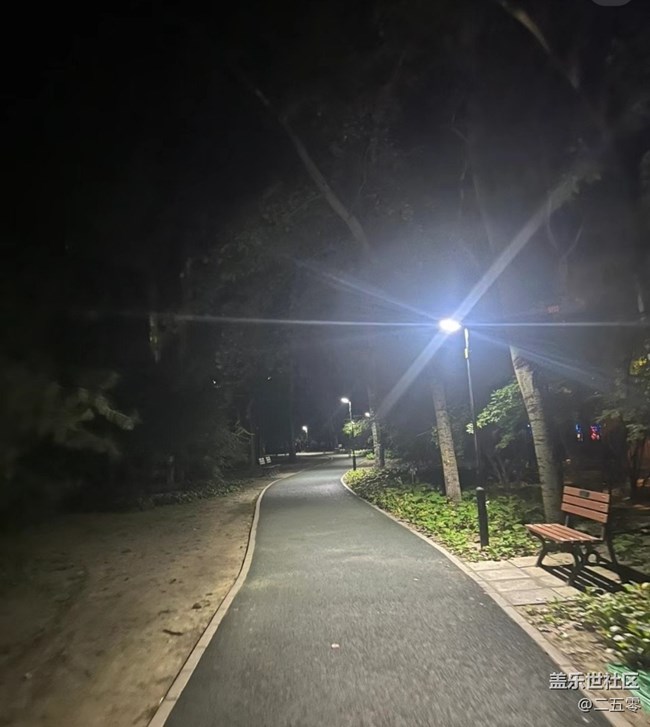【五一趣拍分享】夜晚鍛煉