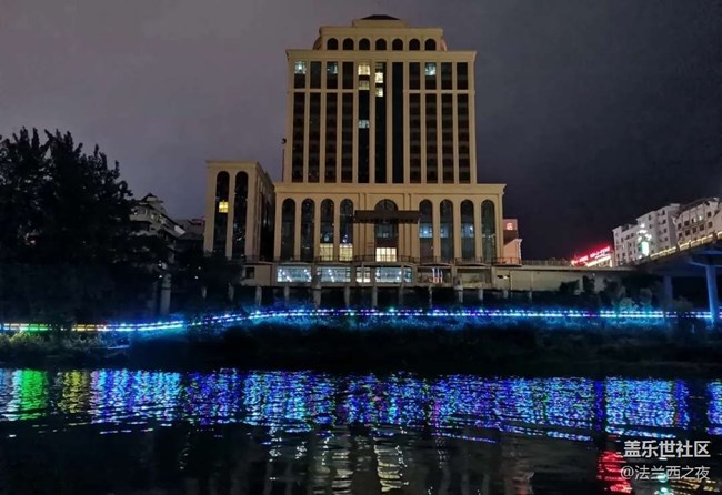 【五一風(fēng)光】江邊公園