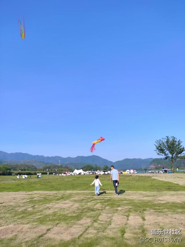 【折疊屏手機(jī)陪伴的五一】休閑一天