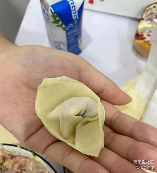 【五一趣拍分享】宅家包餛飩