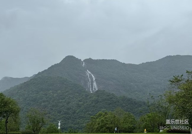 【山野尋幽】雨天爬山