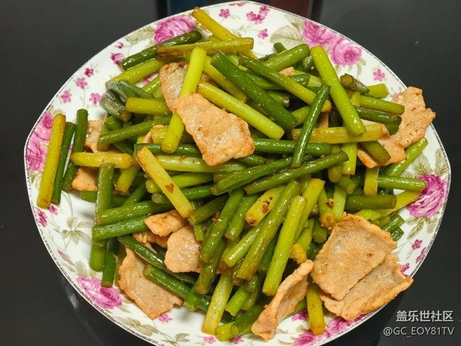 【春末集鮮】蒜苔炒肉