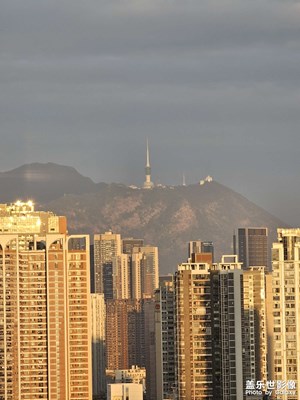 長焦下的梧桐山電視臺