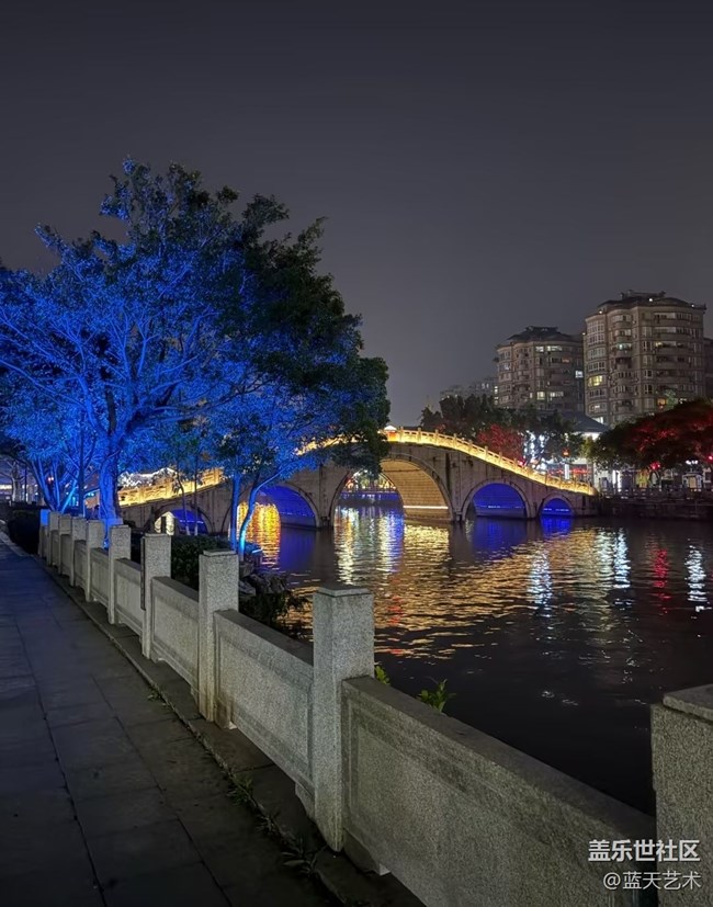 【初夏漫行】南塘夜色