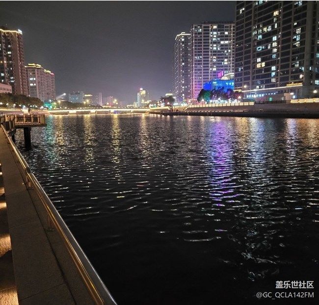 【初夏漫行】家鄉(xiāng)夜景