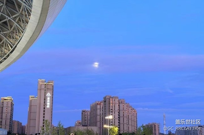 【初夏漫行】看演出
