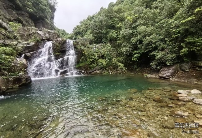 【初夏漫行】爬山記
