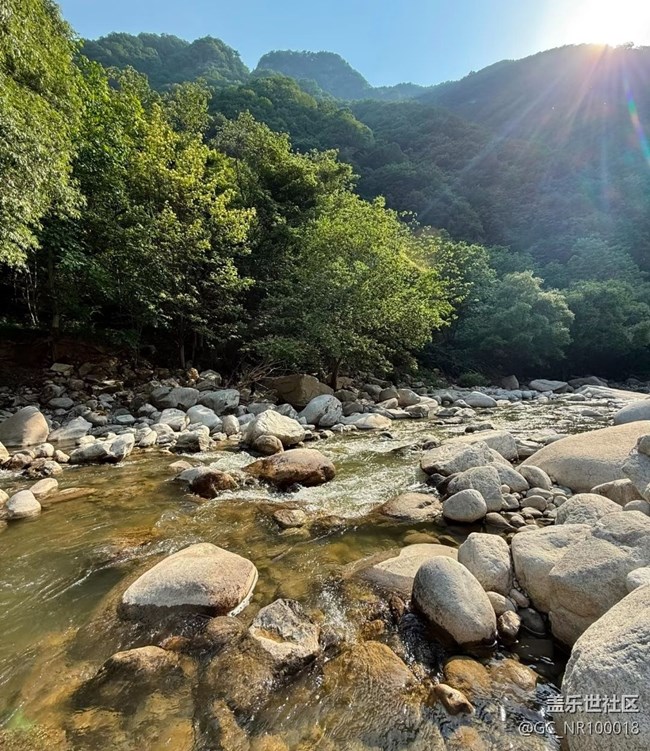 【初夏漫行】進(jìn)山吸氧