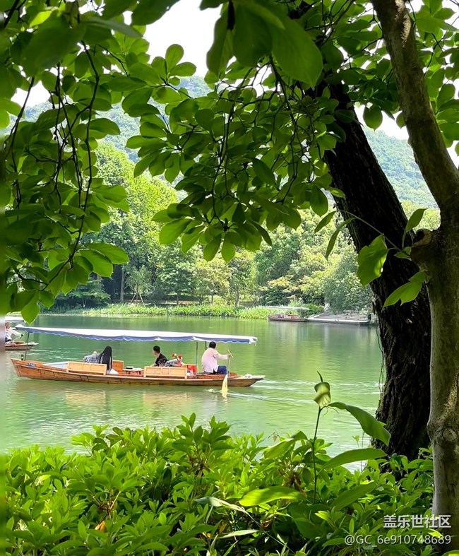 【初夏漫行】游湖