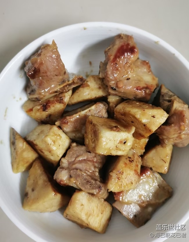 【輕食微光】芋頭燒排骨