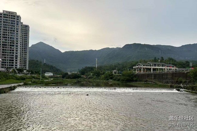 【初夏漫行】傍晚散步