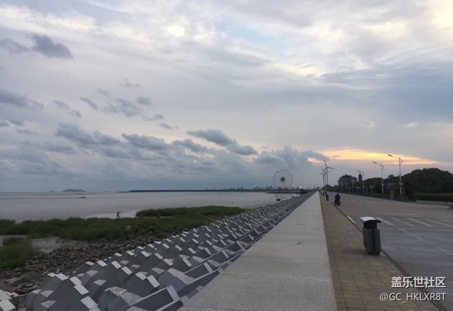 【自駕所見】漫步海邊