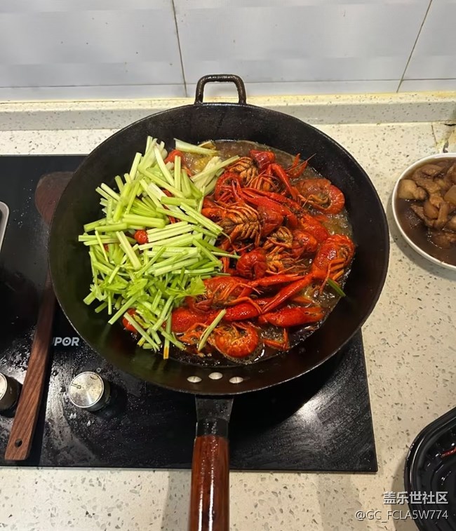 【仲夏食光】燜燒龍蝦