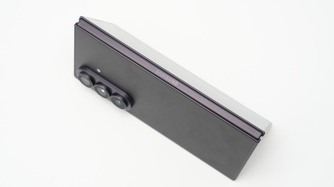 Galaxy Z Fold8 Ultra|Flip8评测:大小折叠,两种形态的折叠新体验 Galaxy Z Fold8 Ultra|Flip8评测:大小折叠,两种形态的折叠新体验