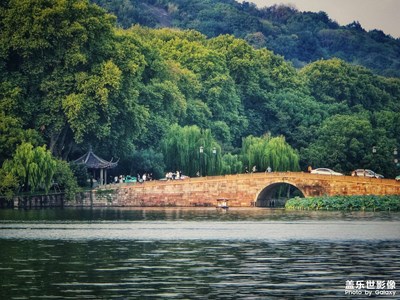 【步履間的風(fēng)景】+蘇堤